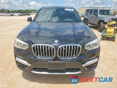 Piąte zdjęcie samochodu w środku: 2018 BMW X3 XDRIVE30I VIN:5UXTR9C53JLC80058 - miniatura