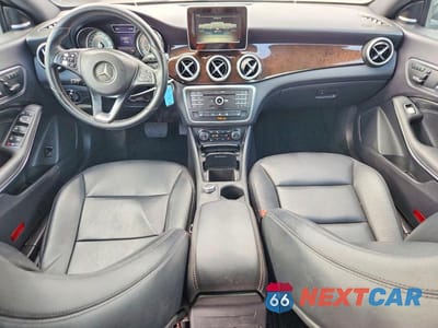 Zdjęcie 8 z 12 samochodu: 2015 MERCEDES-BENZ CLA 250 VIN:WDDSJ4EB4FN171097 - miniatura