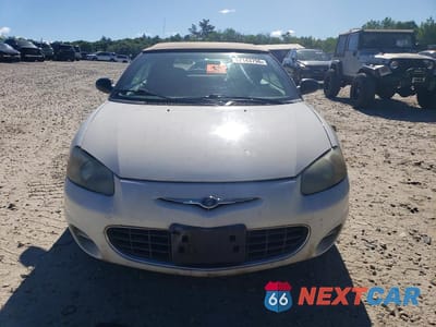 Piąte zdjęcie samochodu w środku: 2001 CHRYSLER SEBRING LX VIN:1C3EL45U91N615221 - miniatura