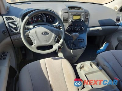Zdjęcie 8 z 13 samochodu: 2009 KIA SEDONA LX VIN:KNDMB233496313169 - miniatura