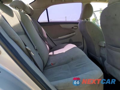 Zdjęcie 10 z 12 samochodu: 2011 TOYOTA COROLLA LE VIN:2T1BU4EE0BC586992 - miniatura
