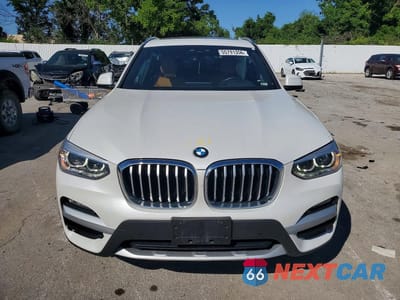 Piąte zdjęcie samochodu w środku: 2021 BMW X3 XDRIVE30I VIN:5UXTY5C03M9H92341 - miniatura