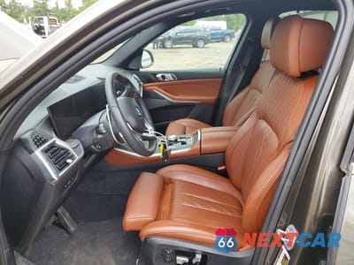 Zdjęcie 7 z 12 samochodu: 2024 BMW X5 XDRIVE50E VIN:5UX43EU03R9U76802 - miniatura