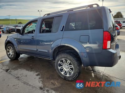 Drugie zdjęcie samochodu z przodu: 2005 NISSAN PATHFINDER XE VIN:5N1AR18W85C754693 - miniatura