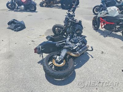 Czwarte zdjęcie samochodu z boku: 2025 YAMAHA MT09 VIN:JYARN94E3SA002241 - miniatura