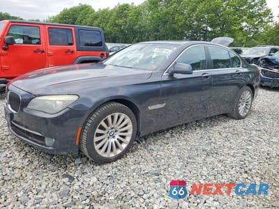 2012 BMW 750 XI WBAKC6C56CC396185 - główne zdjęcie licytacji z USA - miniatura
