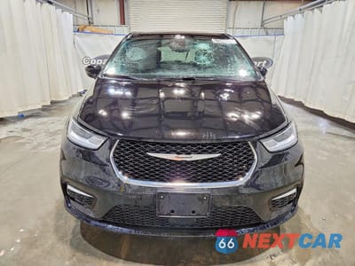 Piąte zdjęcie samochodu w środku: 2025 CHRYSLER PACIFICA SELECT VIN:2C4RC1BGXSR614741 - miniatura