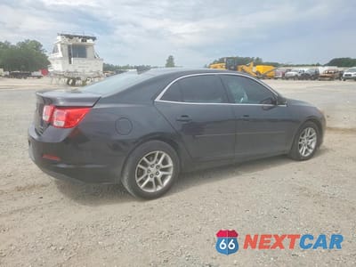 Trzecie zdjęcie samochodu z tyłu: 2015 CHEVROLET MALIBU 1LT VIN:1G11C5SL0FF160250 - miniatura