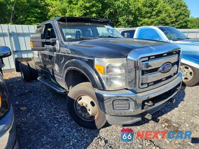 Czwarte zdjęcie samochodu z boku: 2013 FORD F350 SUPER DUTY VIN:1FD8X3HTXDEB68327 - miniatura