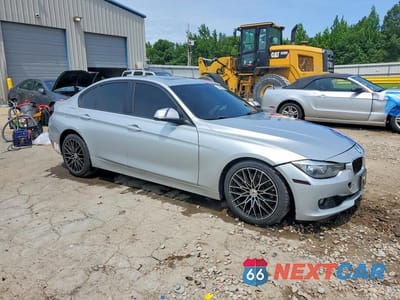 Czwarte zdjęcie samochodu z boku: 2013 BMW 328 I VIN:WBA3A5G51DNP25850 - miniatura