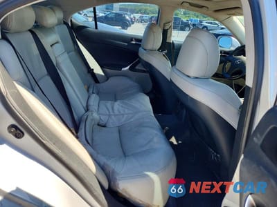 Zdjęcie 10 z 12 samochodu: 2010 LEXUS IS 250 VIN:JTHBF5C21A2097361 - miniatura