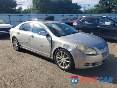 Czwarte zdjęcie samochodu z boku: 2008 CHEVROLET MALIBU LTZ VIN:1G1ZK577X8F160244 - miniatura