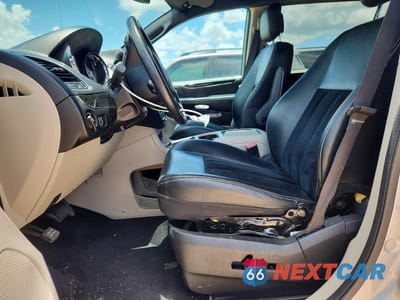Zdjęcie 7 z 13 samochodu: 2017 DODGE GRAND CARAVAN SXT VIN:2C4RDGCG2HR791548 - miniatura