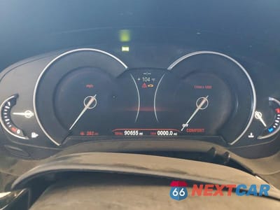 Zdjęcie 9 z 12 samochodu: 2017 BMW 540 XI VIN:WBAJE7C38HWA03466 - miniatura