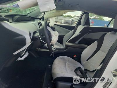 Zdjęcie 7 z 13 samochodu: 2022 TOYOTA PRIUS L ECO VIN:JTDKAMFU4N3189698 - miniatura