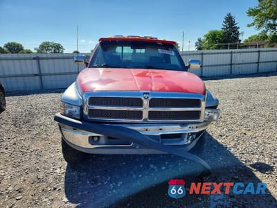 Piąte zdjęcie samochodu w środku: 1995 DODGE RAM 2500 VIN:1B7KF26W8SS232125 - miniatura