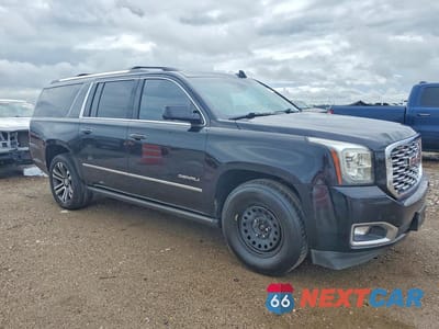 Czwarte zdjęcie samochodu z boku: 2019 GMC YUKON XL DENALI VIN:1GKS2HKJ8KR228497 - miniatura