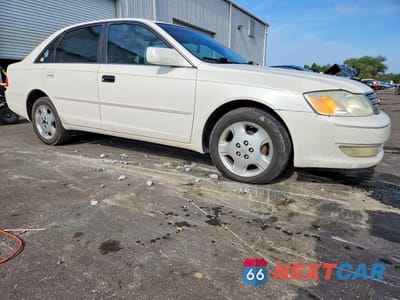 Czwarte zdjęcie samochodu z boku: 2004 TOYOTA AVALON XLS VIN:4T1BF28B04U349873 - miniatura