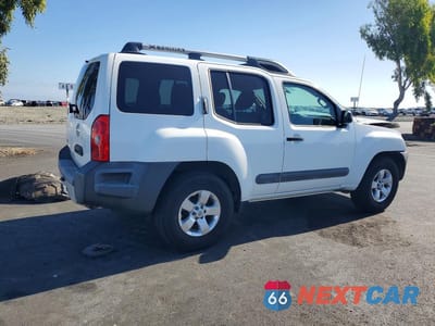Trzecie zdjęcie samochodu z tyłu: 2013 NISSAN XTERRA X VIN:5N1AN0NU6DN811811 - miniatura