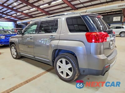 Drugie zdjęcie samochodu z przodu: 2010 GMC TERRAIN SLT VIN:2CTFLJEY0A6252933 - miniatura