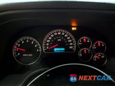 Zdjęcie 9 z 13 samochodu: 2004 GMC ENVOY XUV VIN:1GKET12S746184636 - miniatura