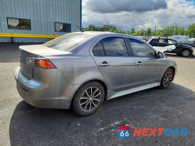 Trzecie zdjęcie samochodu z tyłu: 2017 MITSUBISHI LANCER ES VIN:JA32U2FU6HU005127 - miniatura
