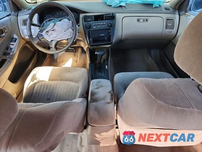 Zdjęcie 8 z 13 samochodu: 1998 HONDA ACCORD LX VIN:1HGCG5647WA153432 - miniatura