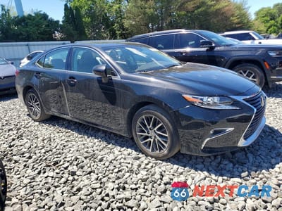 Czwarte zdjęcie samochodu z boku: 2017 LEXUS ES 350 VIN:58ABK1GG5HU036092 - miniatura