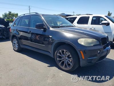 Czwarte zdjęcie samochodu z boku: 2011 BMW X5 XDRIVE35I VIN:5UXZV4C5XBL404768 - miniatura