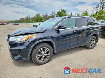 2016 TOYOTA HIGHLANDER XLE 5TDJKRFH0GS352180 - główne zdjęcie licytacji z USA - miniatura