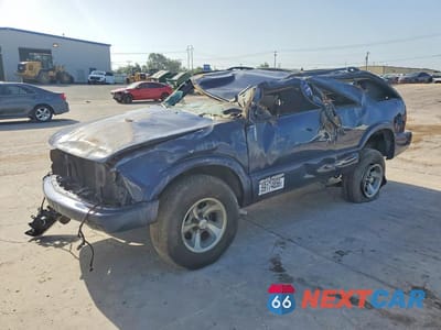 2005 CHEVROLET BLAZER 1GNCS18X65K118653 - główne zdjęcie licytacji z USA - miniatura