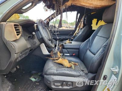 Zdjęcie 7 z 12 samochodu: 2024 TOYOTA TUNDRA PLATINUM VIN:5TFNA5AB6RX039261 - miniatura