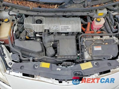 Zdjęcie 11 z 12 samochodu: 2013 TOYOTA PRIUS PERSONA SERIES SE VIN:JTDKN3DU3D5599073 - miniatura