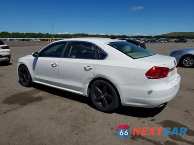 Drugie zdjęcie samochodu z przodu: 2012 VOLKSWAGEN PASSAT SE VIN:1VWBP7A34CC027613 - miniatura