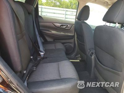 Zdjęcie 11 z 13 samochodu: 2017 NISSAN ROGUE SV VIN:5N1AT2MT7HC824384 - miniatura