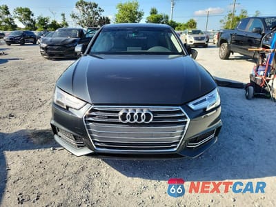 Piąte zdjęcie samochodu w środku: 2017 AUDI A4 PREMIUM PLUS VIN:WAUENAF46HN017730 - miniatura