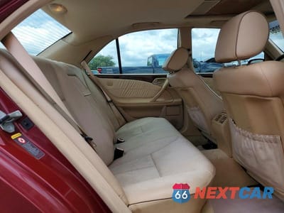 Zdjęcie 10 z 12 samochodu: 2002 MERCEDES-BENZ E 320 4MATIC VIN:WDBJF82J12X067321 - miniatura