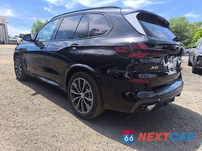 Drugie zdjęcie samochodu z przodu: 2026 BMW X5 XDRIVE50E VIN:5UX43EU06T9434387 - miniatura