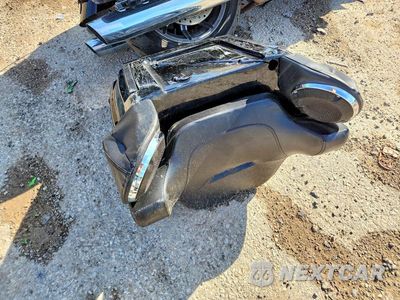 Zdjęcie 8 z 9 samochodu: 2019 HARLEY-DAVIDSON FLHT VIN:1HD1FVC28KB654473 - miniatura