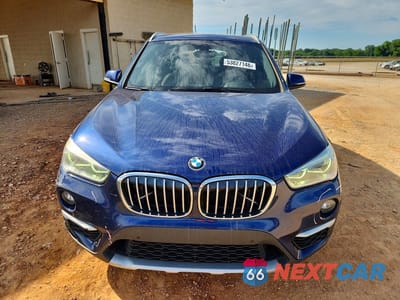 Piąte zdjęcie samochodu w środku: 2017 BMW X1 XDRIVE28I VIN:WBXHT3C38H5F79924 - miniatura
