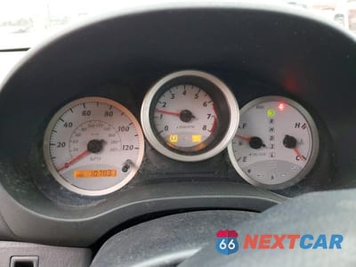 Zdjęcie 9 z 13 samochodu: 2005 TOYOTA RAV4 BASE VIN:JTEGD20V650073824 - miniatura