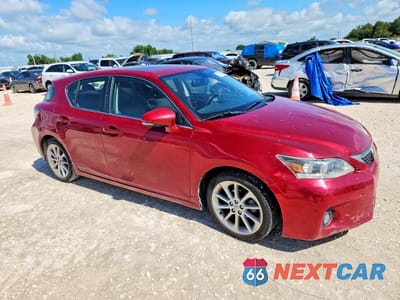 Czwarte zdjęcie samochodu z boku: 2013 LEXUS CT 200 VIN:JTHKD5BH3D2128660 - miniatura