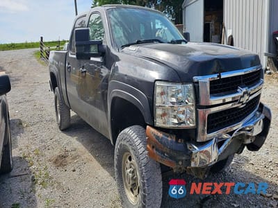 2008 CHEVROLET SILVERADO K2500 HEAVY DUTY 1GCHK23668F119009 - główne zdjęcie licytacji z USA - miniatura