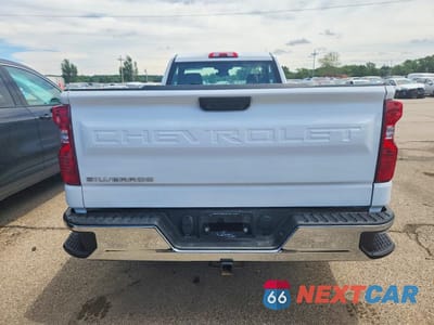 Zdjęcie 6 z 12 samochodu: 2023 CHEVROLET SILVERADO C1500 VIN:3GCNAAED3PG279891 - miniatura