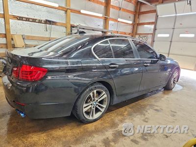 Trzecie zdjęcie samochodu z tyłu: 2013 BMW 550 I VIN:WBAFR9C59DDX80944 - miniatura
