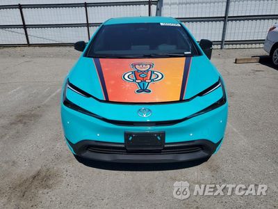 Piąte zdjęcie samochodu w środku: 2026 TOYOTA PRIUS LE VIN:JTDACAAU5T3079056 - miniatura