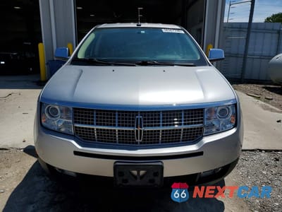 Piąte zdjęcie samochodu w środku: 2010 LINCOLN MKX VIN:2LMDJ8JC8ABJ18075 - miniatura