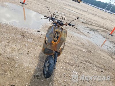 Drugie zdjęcie samochodu z przodu: 2007 VESPA LX 150 VIN:ZAPM448F175008979 - miniatura