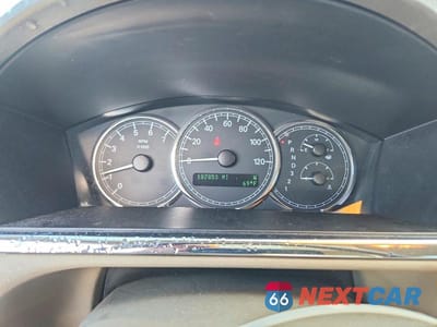 Zdjęcie 9 z 13 samochodu: 2005 BUICK LACROSSE VIN:2G4WD532751260590 - miniatura
