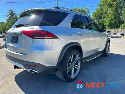Trzecie zdjęcie samochodu z tyłu: 2020 MERCEDES-BENZ GLE 350 4MATIC VIN:4JGFB4KB1LA025476 - miniatura